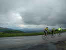 Author : Siberian Wolf 10, Comment : Photo téléchargée sur Wikimédia Commons (auteur: Anthospace): le col du Pranlet sur l'Ardéchoise 2010. On voit le massif du Tanargue au fond. Mais tantôt il pleut tantôt la pluie se calme.
