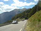 Author : Siberian Wolf 10, Comment : Août 2017. Vue en arrière dans les deux derniers kilomètres de l'ascension. Il y a de la circulation.