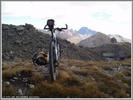 Author : CYCLOHC, Comment : Au sommet, vue sur le col Agnel et le Mont-Viso