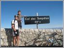 Montée : Mont Ventoux depuis Bedoin, Commentaire : Avec mon fils, à 500 m du sommet, au col des tempêtes, qui, ce jour-là, portait heureusement fort mal son nom...