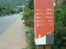 Auteur : Siberian Wolf 10, Commentaire : Août 2011. Borne de statistiques au pied de l'ascension. Moi au simulateur IGN j'avais 19,3 km. Même chose pour le site Alpes4Ever.
