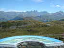 Author : Siberian Wolf 10, Comment : Photo téléchargée sur Wikimédia Commons (auteur: Anthospace): table d'orientation au col avec vue sur les Aiguilles d'Arves dont la plus haute culmine à 3514m