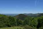 Montée : Puerto de Otxondo depuis Elizondo, Commentaire : Les derniers contreforts des Pyrénées, et la plaine basque en direction du Nord