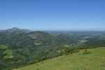 Montée : Puerto de Otxondo depuis Elizondo, Commentaire : La Rhune et la côte basque française
