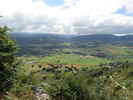 Montée : Col de la Chau depuis Vassieux en Vercors, Commentaire : Le village de Vassieux en Vercors vu depuis le col de la Chau.