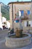 Auteur : Elki, Reactie : La fontaine , village du Mas