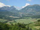 Montée : Col de la Chaudière depuis Bourdeaux, Commentaire : Le col de la Chaudière vu des hauts de Bordeaux. A gauche, les Trois Becs, à droite le Couspeau. 