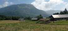 Montée : Mont Revard depuis Chambery, Commentaire : La Margeriaz vue de la route entre Les Déserts et La Féclaz. 