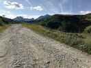 Auteur : Siberian Wolf 10, Commentaire : Septembre 2021. Sur la piste caillouteuse permettant l'accès au Cap de Guzet et au col d'Escots. A droite le Picou de la Mire (1751m).