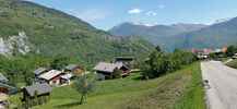 Montée : Station de Valmorel depuis Aigueblanche, Commentaire : Une montée où les villages se succèdent. 