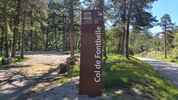 Montée : Col de Fontbelle depuis Sisteron, Commentaire : Au col, on peut lire des infos concernant le Géopark. 