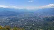 Montée : Fort du Saint Eynard depuis Grenoble, Commentaire : Vue sur l'agglomération grenobloise au sud. 