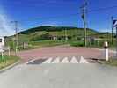 Author : Siberian Wolf 10, Comment : Mai 2029&period; Le col de Brouilly &lpar;333m&rpar; au croisement de la route D43 et de la petite route du Mont Brouilly&period; On appele aussi ce lieu &laquo; La Poyebade &raquo;&period;