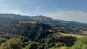 Author : Pierre-joseph G, Comment : Vue sur le Plomb du Cantal &lpar;1858 m&rpar;&comma; le petit d&ocirc;me &agrave; gauche de la photo&period; 