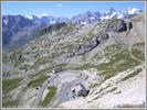 Montée : Col du Galibier depuis Col du Lautaret, Commentaire : Une vue sur le massif des Ecrins et les derniers lacets du Galibier versant Sud