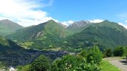 Montée : Station de Luz Ardiden depuis Luz Saint Sauveur, Commentaire : 20 juin 2012 : Vue sur Luz-Saint-Sauveur depuis Sazos en redescendant.