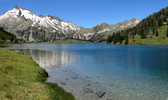 Auteur : Baretous, Reactie : Lac d'Aumar et pic de Néouvielle.