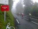 Montée : Col du Tourmalet depuis Sainte Marie de Campan, Commentaire : Etape du Tour 2014 ... 10,000 au départ, 8,450 à l'arrivée ... sous la pluie et au frais ...