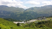 Author : jo1975, Comment : Du sommet, vue sur Val-Louron la station, sur Loudenvielle (le lac est caché par la montagne), et sur le Col de Peyresourde.