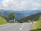 Montée : Col de Peyresourde depuis Avajan, Commentaire : Début de la descente sur Bagnières de Luchon