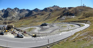 Auteur : Baretous, Reactie : A 200 m du sommet: une piste de karting et une 5° station service en construction. C'est Andorre!